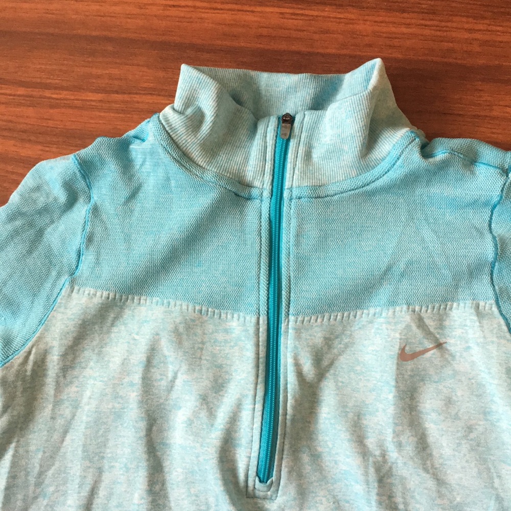 🍋 NIKE Dry-Fit RUNNING TOP 🍋 - Picture 3 of 6